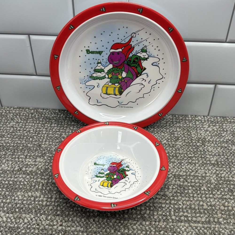 Barney Plate And Bowl Melamine VTG 1993 Sledding Scene Collector Child Kitchen